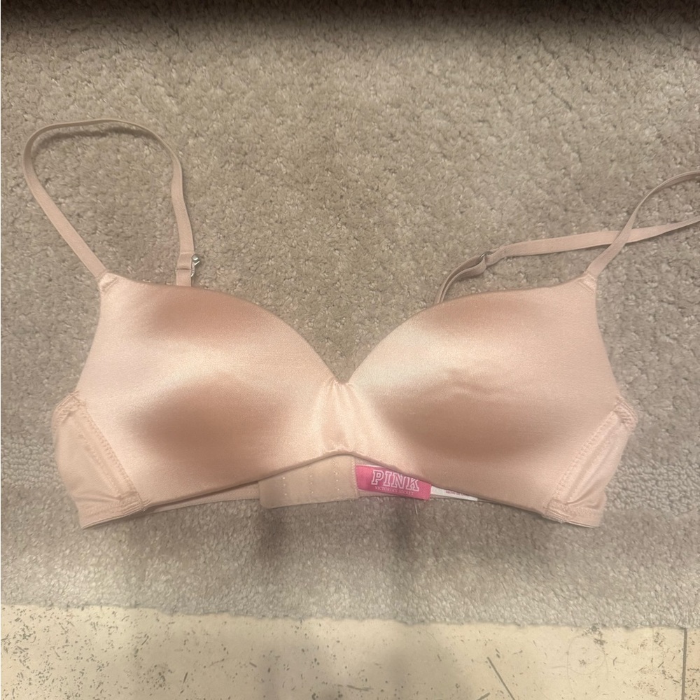 PINK Victoria's Secret V-neck push-up Bra